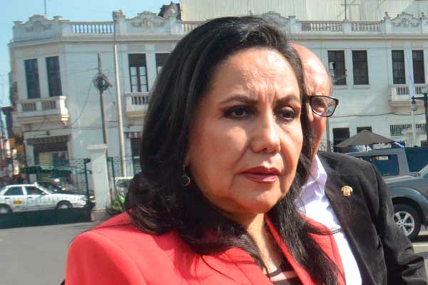 Clase Política en el Perú sin alternativas de nuevos lideres?